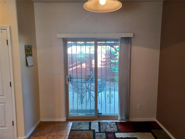 4225 Entrada Sonata, Santa Fe, NM 87507