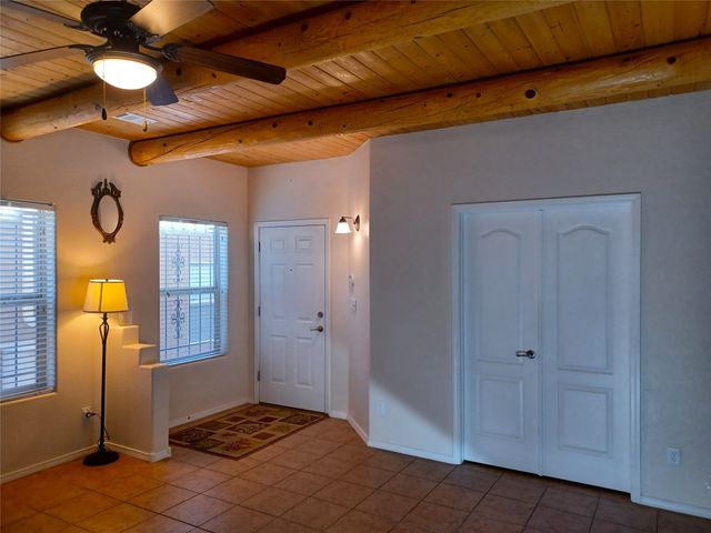 4225 Entrada Sonata, Santa Fe, NM 87507