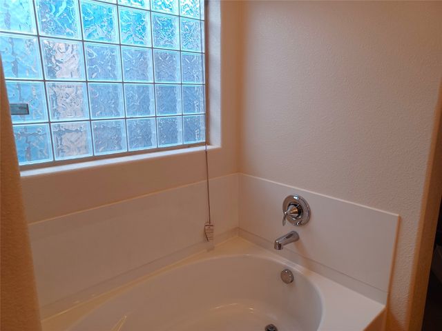 4225 Entrada Sonata, Santa Fe, NM 87507
