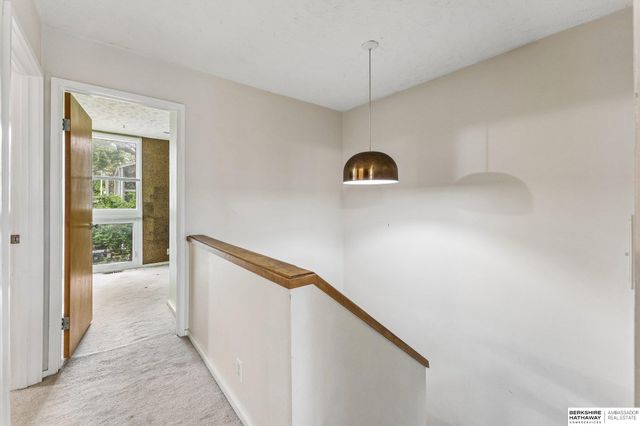 10836 Seward Street, Omaha, NE 68154