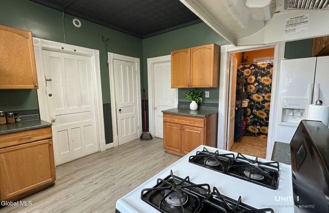 516 Pawling Avenue, Troy, NY 12180