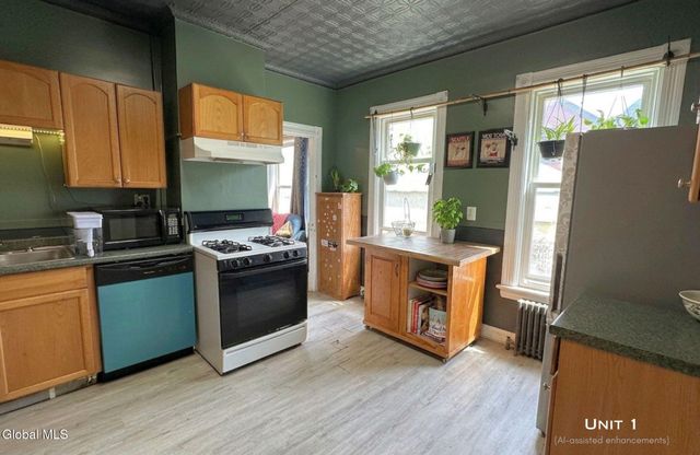 516 Pawling Avenue, Troy, NY 12180