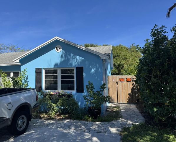 920 N L Street 2, Lake Worth Beach, FL 33460