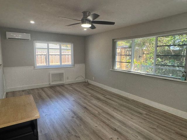 920 N L Street 2, Lake Worth Beach, FL 33460