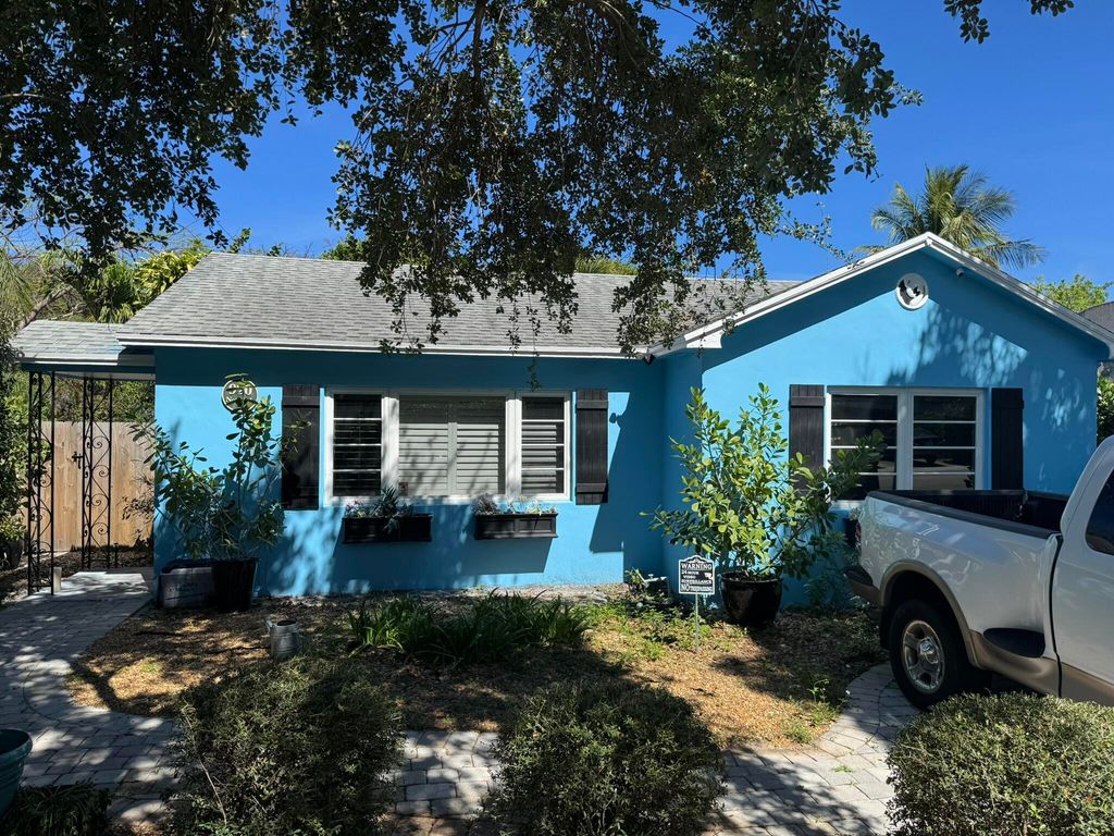 920 N L Street 2, Lake Worth Beach, FL 33460