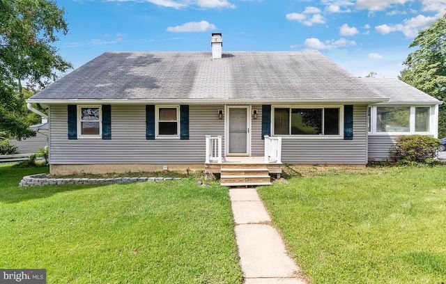 438 BLOOMSBURY AVE, Baltimore, MD 21228