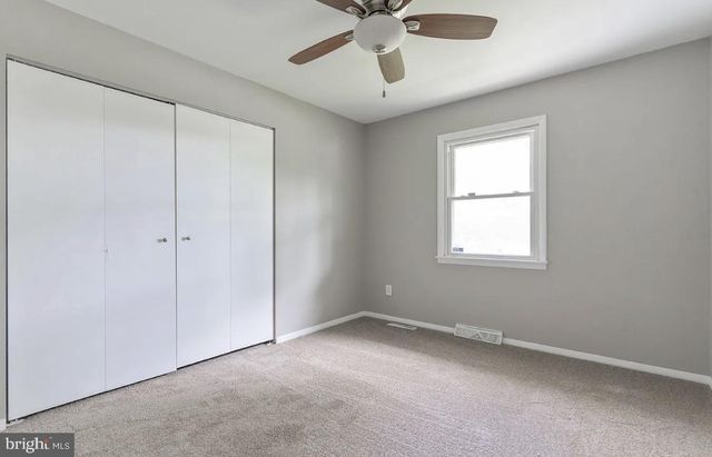 438 BLOOMSBURY AVE, Baltimore, MD 21228