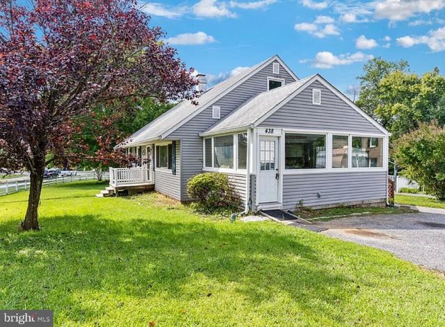 438 BLOOMSBURY AVE, Baltimore, MD 21228