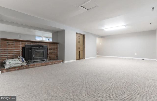 438 BLOOMSBURY AVE, Baltimore, MD 21228