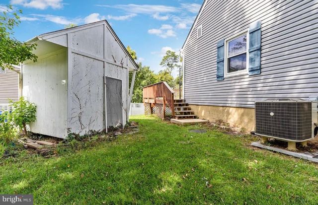 438 BLOOMSBURY AVE, Baltimore, MD 21228