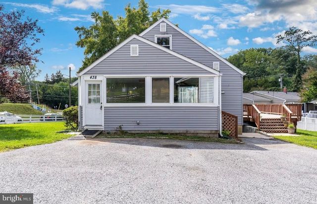 438 BLOOMSBURY AVE, Baltimore, MD 21228