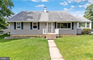 438 BLOOMSBURY AVE, Baltimore, MD 21228