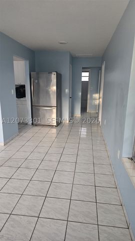 1345 NW 28th St 1, Miami, FL 33142
