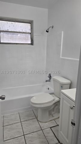 1345 NW 28th St 1, Miami, FL 33142