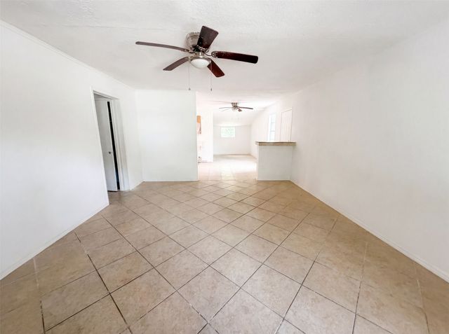 2210 Ben Hur Street, Dallas, TX 75253