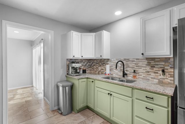 4217 E 63rd Street, Lubbock, TX 79403