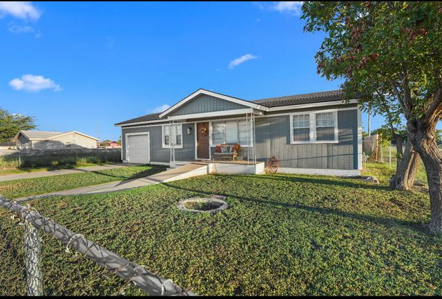 4217 E 63rd Street, Lubbock, TX 79403