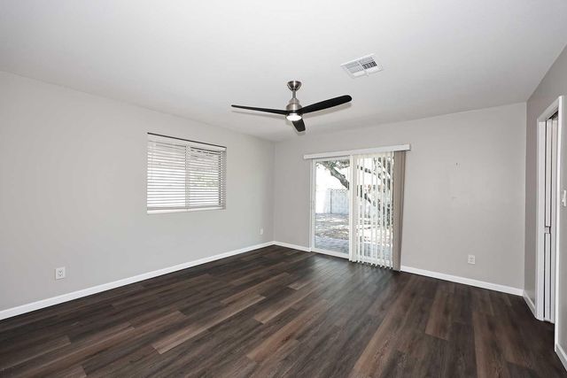 10002 W Tarrytown Avenue, Sun City, AZ 85351