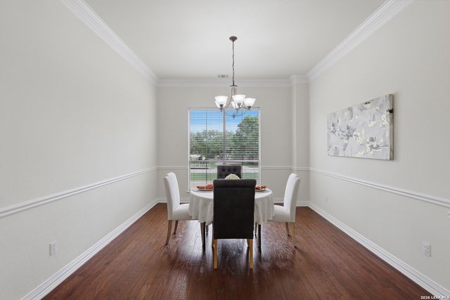 8919 Comanche Path, Garden Ridge, TX 78266