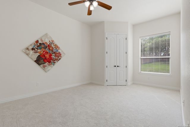 8919 Comanche Path, Garden Ridge, TX 78266