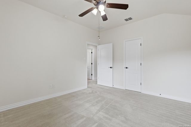 8919 Comanche Path, Garden Ridge, TX 78266