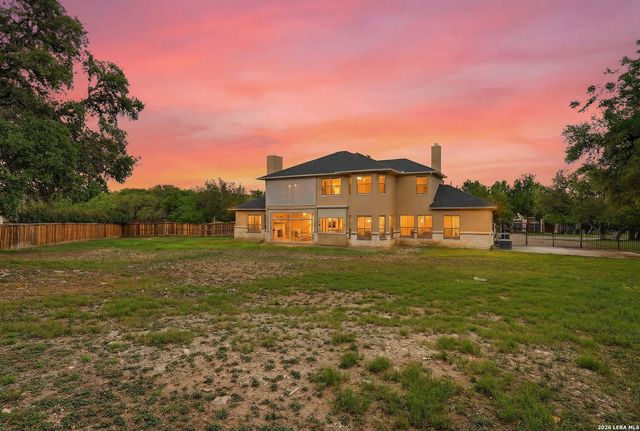 8919 Comanche Path, Garden Ridge, TX 78266