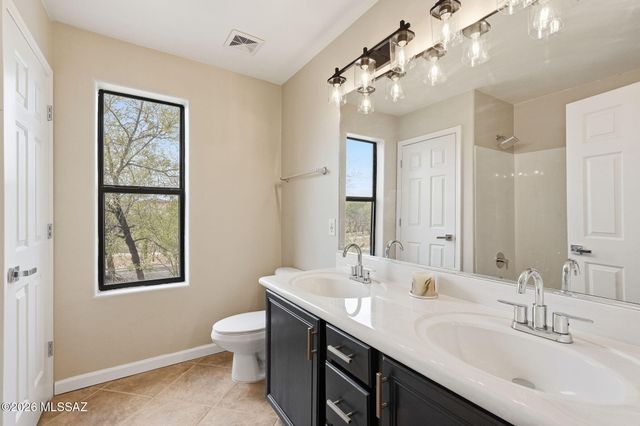 489 E Placita Boton, Sahuarita, AZ 85629