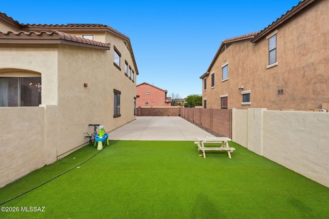 489 E Placita Boton, Sahuarita, AZ 85629