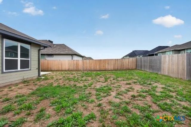 1915 Meridian Loop, Temple, TX 76504