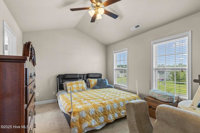 169 Moonstone Court, Jacksonville, NC 28546