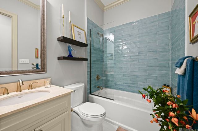 7949 Settlers Cir, Baton Rouge, LA 70810