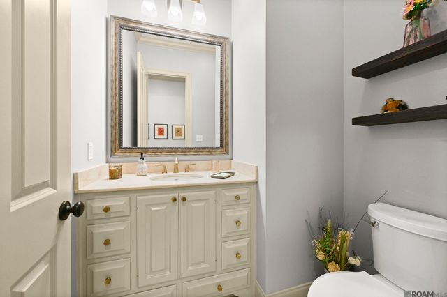 7949 Settlers Cir, Baton Rouge, LA 70810