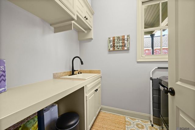 7949 Settlers Cir, Baton Rouge, LA 70810