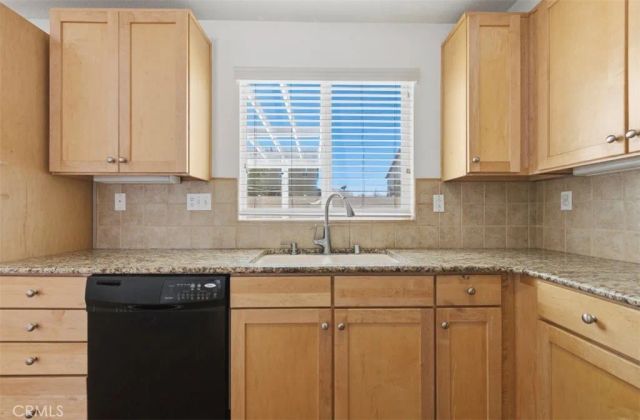 14459 Red Wolf Wy, Victorville, CA 92394