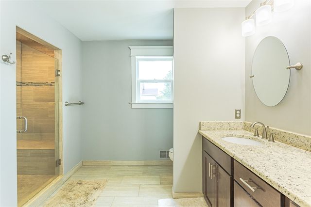 3782 Oakshire Avenue, Berkley, MI 48072