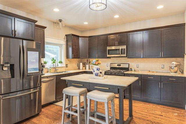 3782 Oakshire Avenue, Berkley, MI 48072