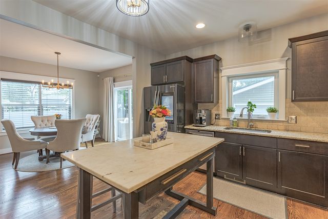 3782 Oakshire Avenue, Berkley, MI 48072