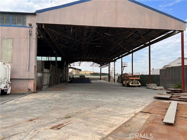 9301 Rayo Avenue, South Gate, CA 90280