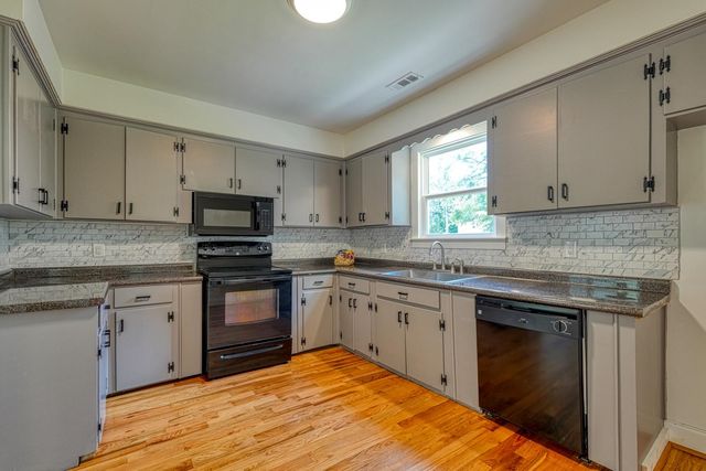 390 Caulder Avenue, Spartanburg, SC 29306