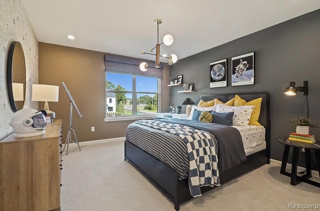 29036 Myles Andrew Drive, South Lyon, MI 48178