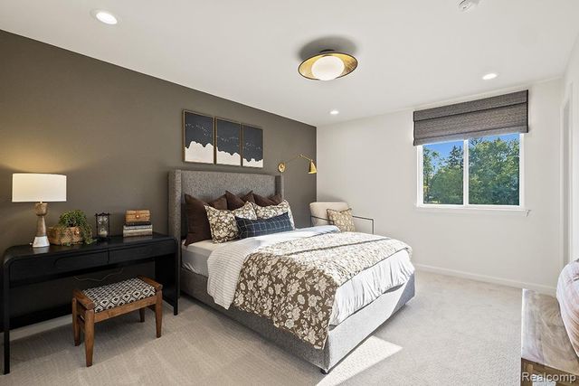 29036 Myles Andrew Drive, South Lyon, MI 48178