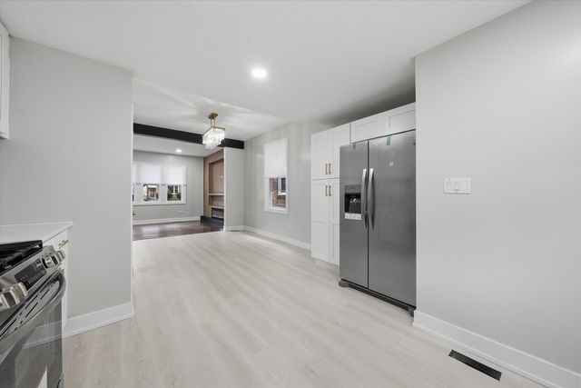 8506 S Euclid Avenue, Chicago, IL 60617