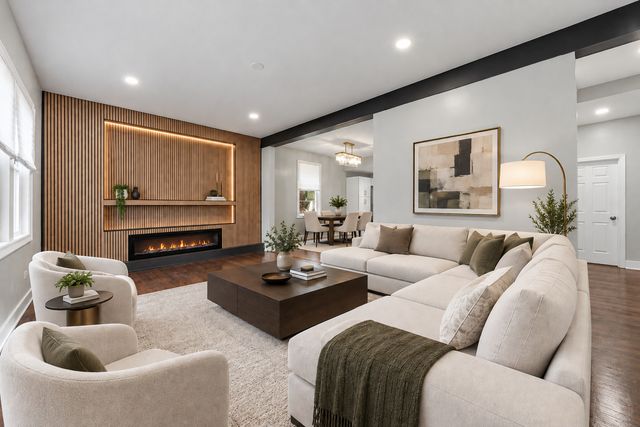 8506 S Euclid Avenue, Chicago, IL 60617