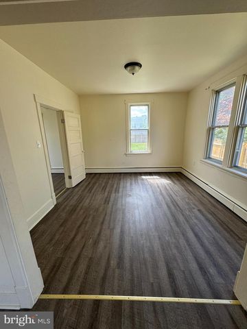 115 SHELL ST, Harrisburg, PA 17109