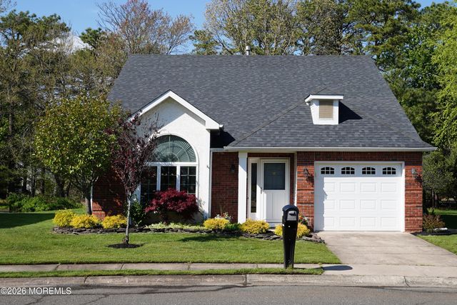 1961 Kwansan Court, Toms River, NJ 08755