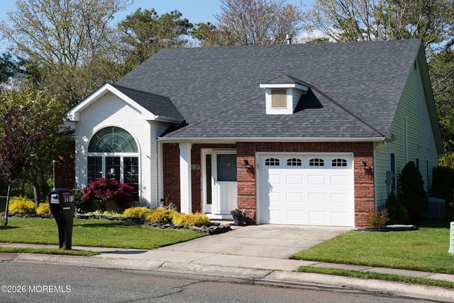 1961 Kwansan Court, Toms River, NJ 08755
