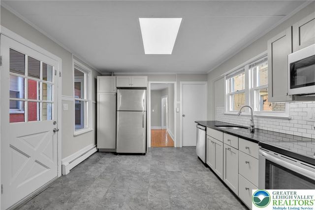 237 West Berwick Street, Easton, PA 18042