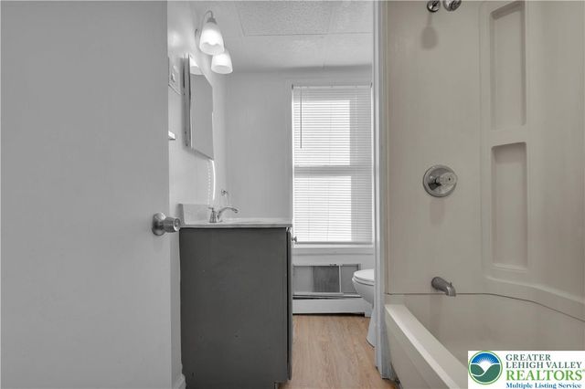 237 West Berwick Street, Easton, PA 18042