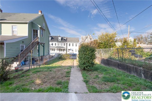 237 West Berwick Street, Easton, PA 18042