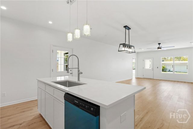 1314 E 59th, Savannah, GA 31404